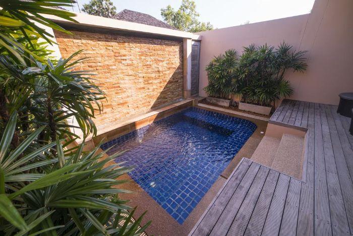 Plunge Pools